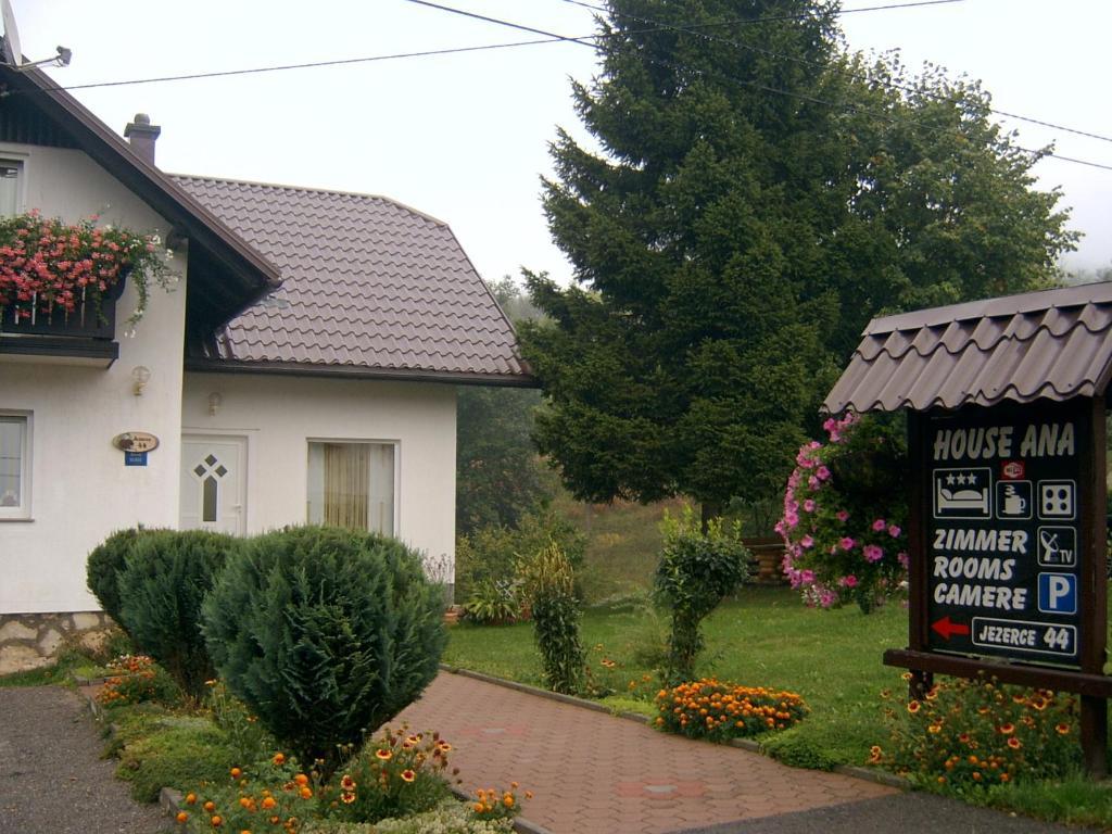 House Ana Bed & Breakfast Plitvička Jezera Екстериор снимка